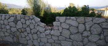 toixio-me-petra-kerkyra-2.jpg